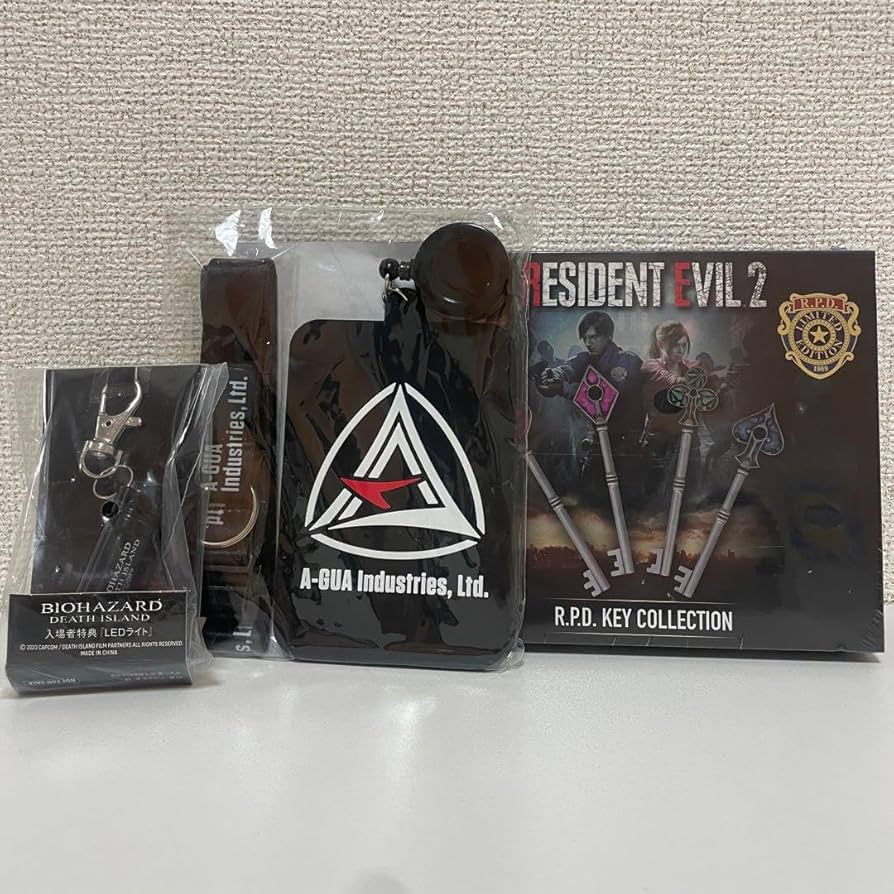 バイオハザード グッズセット Amazon.co.jp: バイオハザードグッズ 3点セット X7J6 : おもちゃ